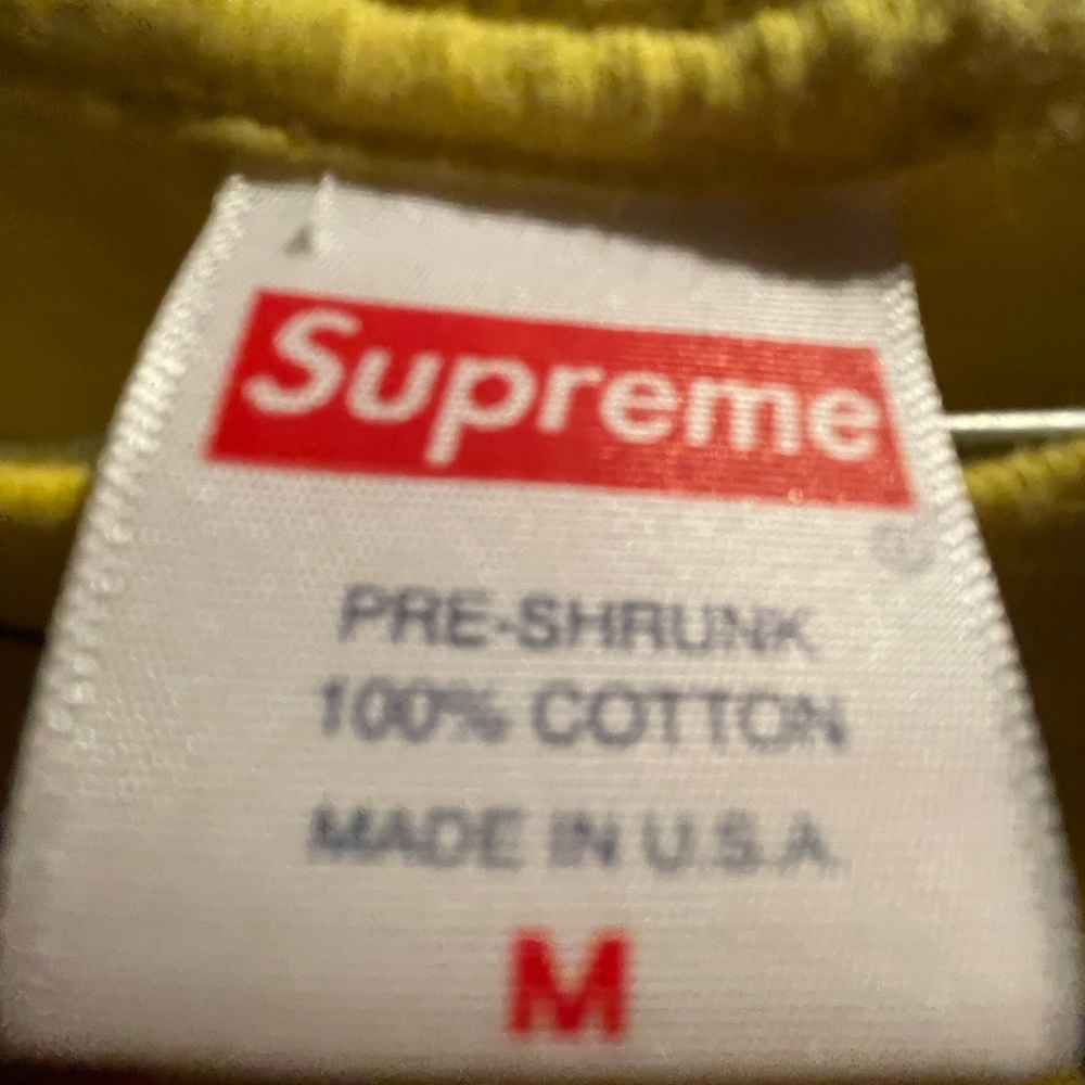 A Smurf supreme shirt - Picture 4 of 4